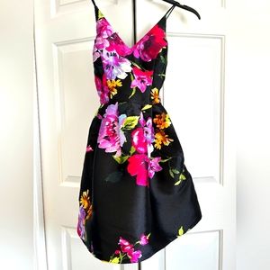 Juniors dress, Size 3